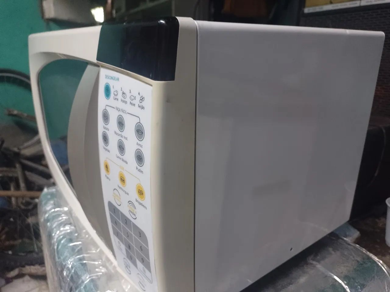 Microondas Electrolux 20 litros funcionando perfeitamente  - Foto 2