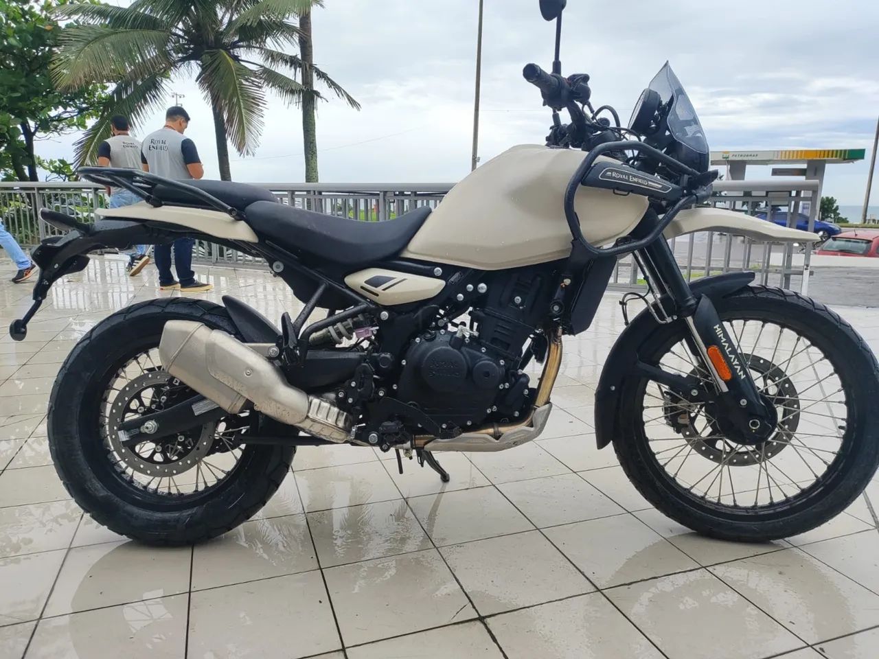 HIMALAYAN 450cc/ DAIANA 