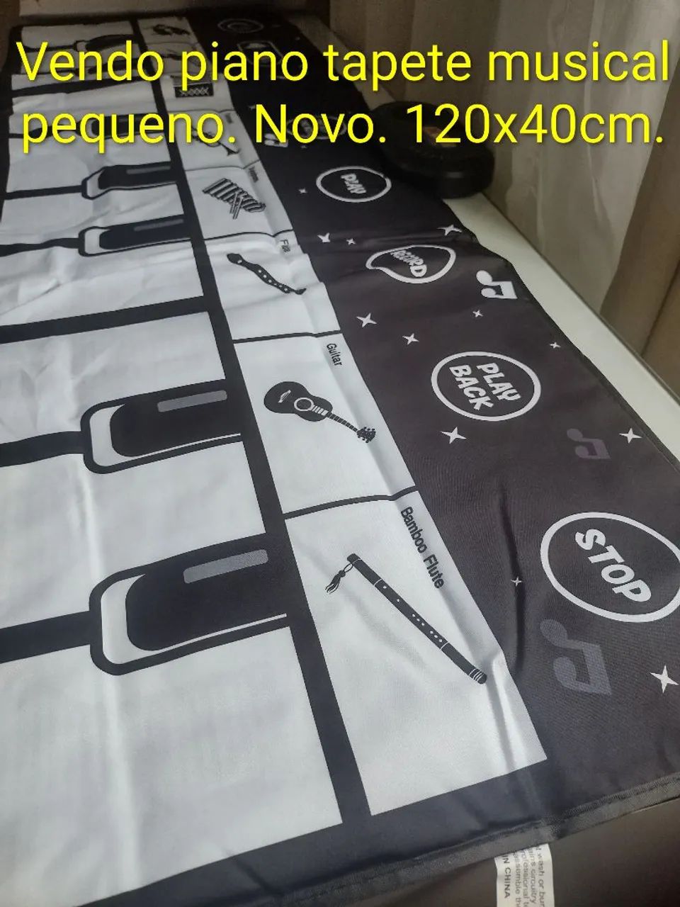 Vendo piano tapete pequeno. 120x40cm. Novo