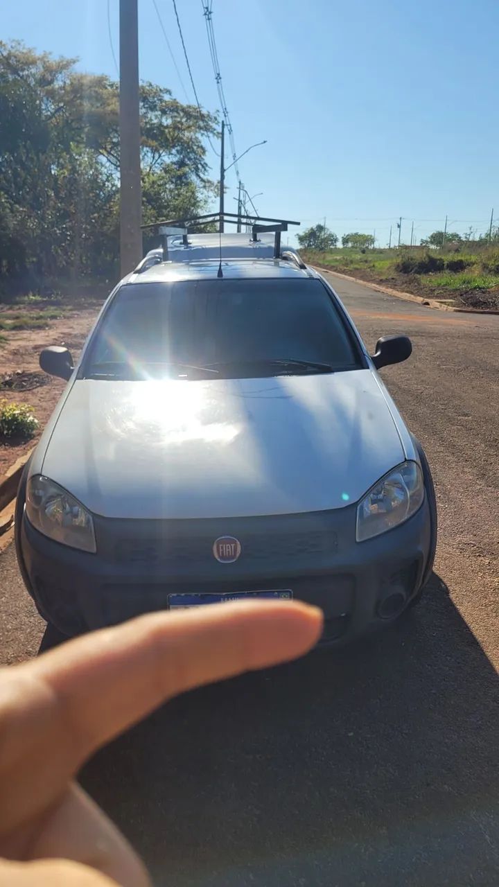 Fiat Strada Working Celeb.1.4 Fire Flex 8V CD 2014 - Foto 2