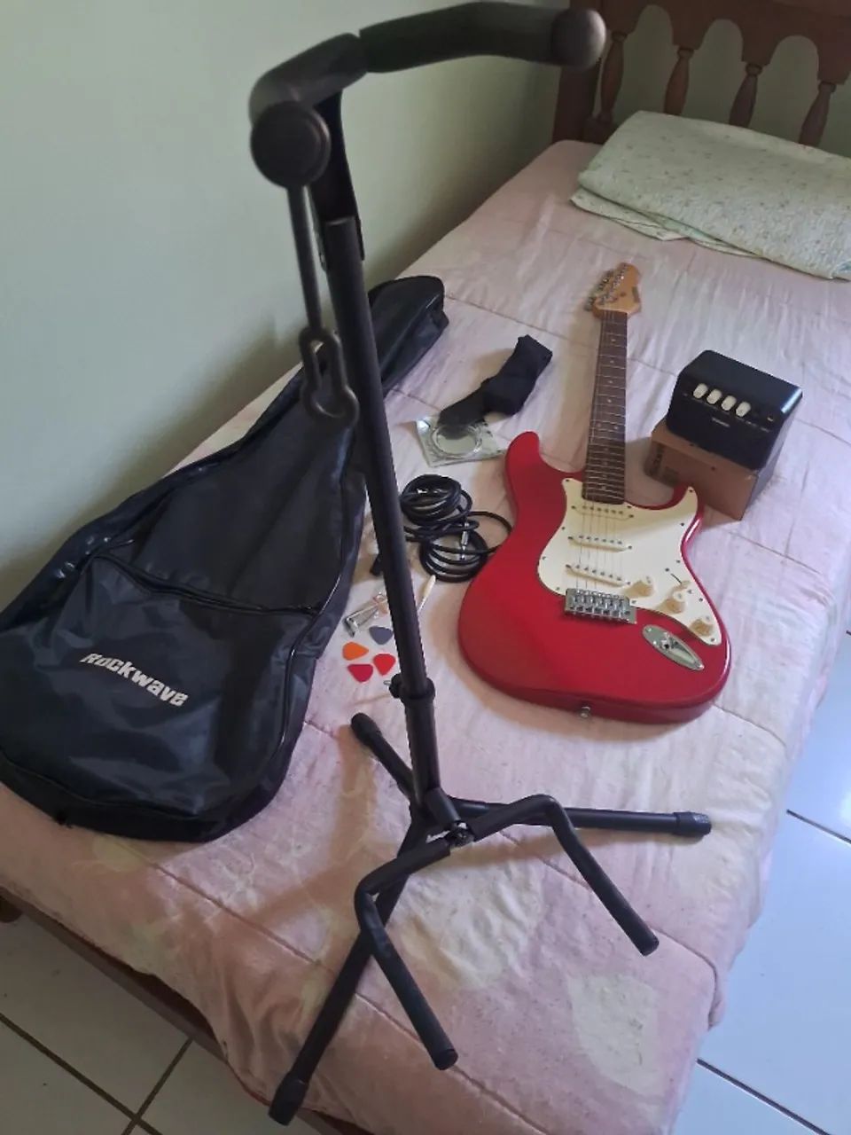 Guitarra completa - Foto 2