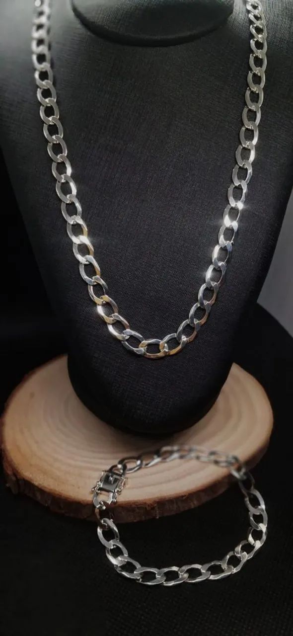 Cordão grumet simples e pulseira 