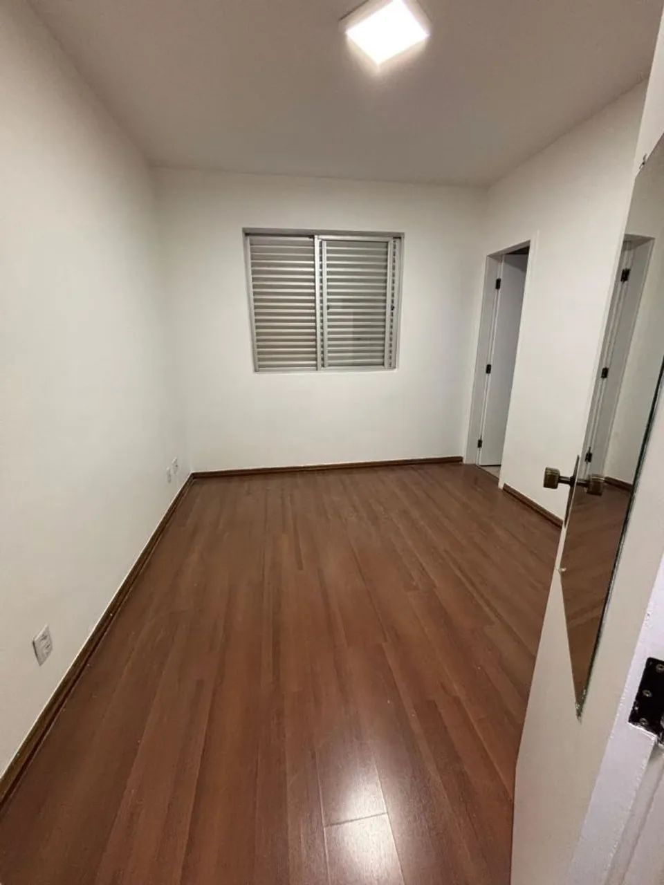 Apartamento 3 quartos sendo um suíte, com 1 vaga de garagem. - Foto 3