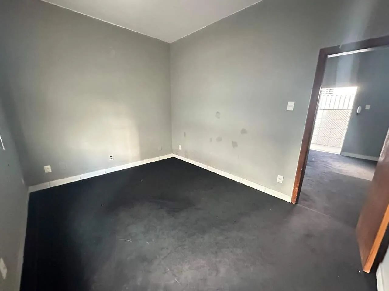 Sala para alugar no Barreiro - Foto 2