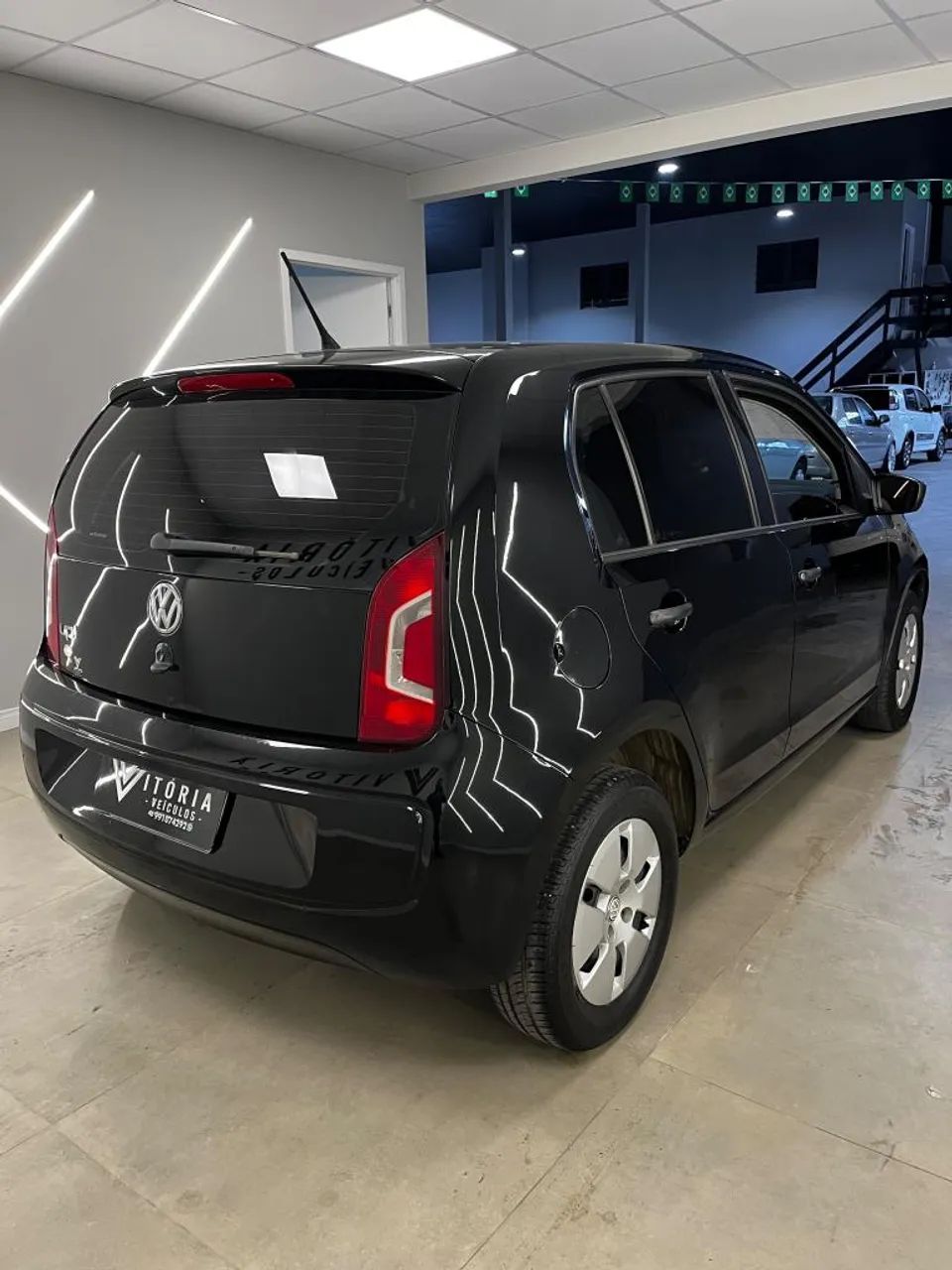Volkswagen Up! 1.0 Total Flex 12V 5P 2017 - Foto 4