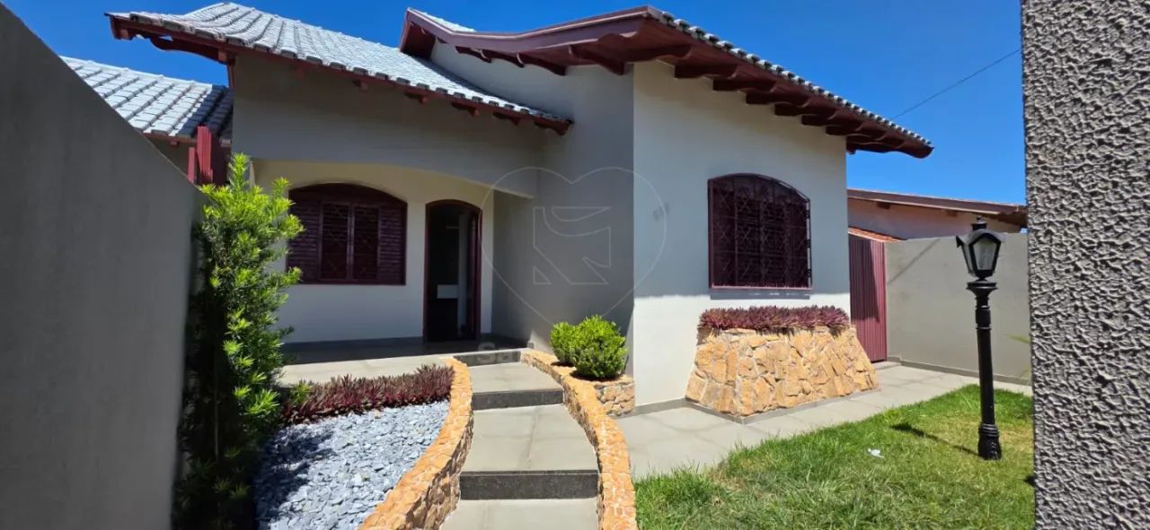 Casa à venda e locação com 3 quartos em Cambé