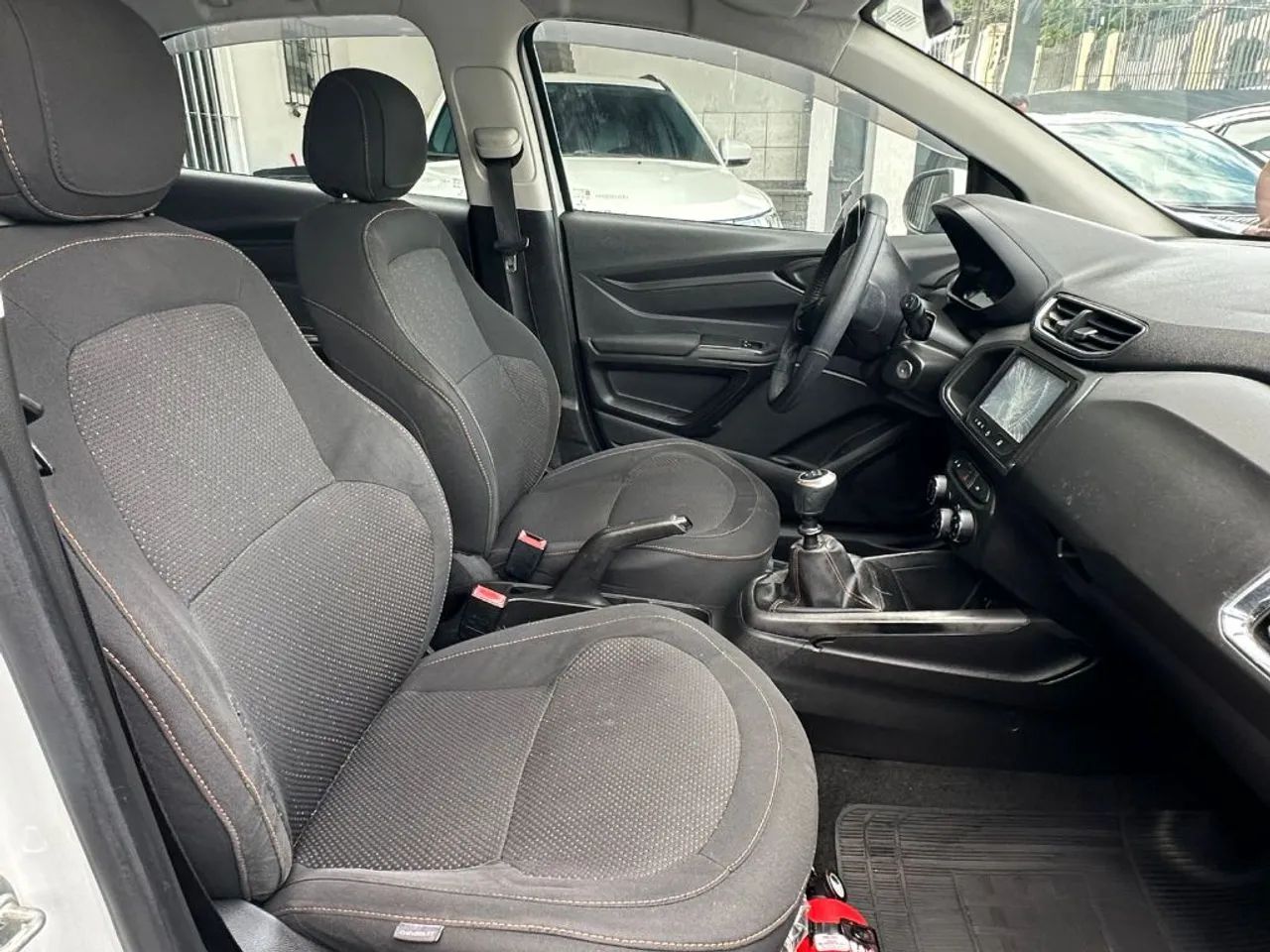 Chevrolet Onix Hatch LT 1.4 8V Flex Mec. 4P 2015 - Foto 5