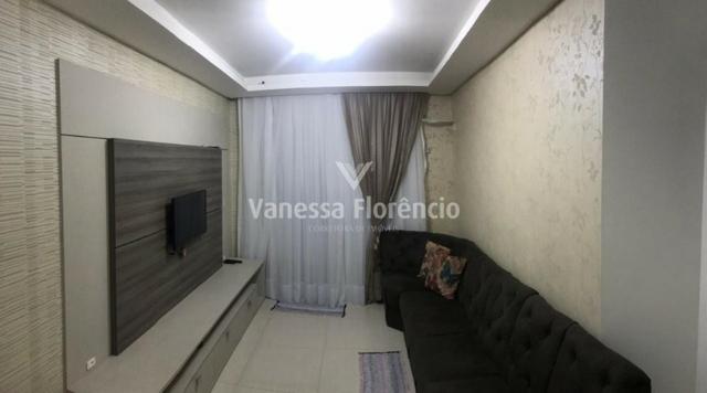 Frente para 2 Avenida Mobiliado Apartamento com Terraço 03 Quartos sendo 01 Suíte - Foto 2