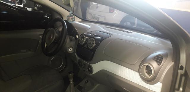 Fiat Palio 1.4 attractive 2015 completo - Foto 5