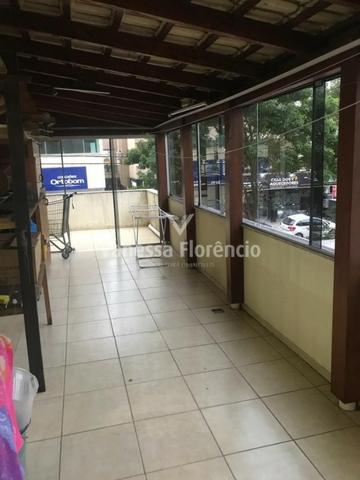 Frente para 2 Avenida Mobiliado Apartamento com Terraço 03 Quartos sendo 01 Suíte - Foto 13