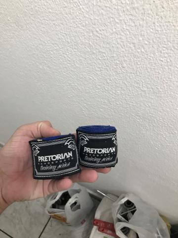 Luvas pretorian com bandagem - Foto 3