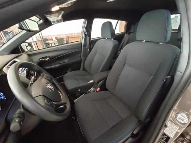 TOYOTA YARIS HATCH XL AT 19/20 - Foto 11