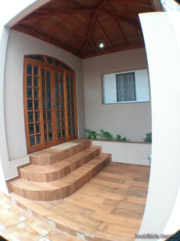 Casa em Cravinhos - Casa com 04 Dormitórios no Centro de Cravinhos - Foto 2