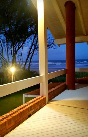 2 casas, uma 3 suítes, outra 1D. Única!!Locação anual!! - Foto 7