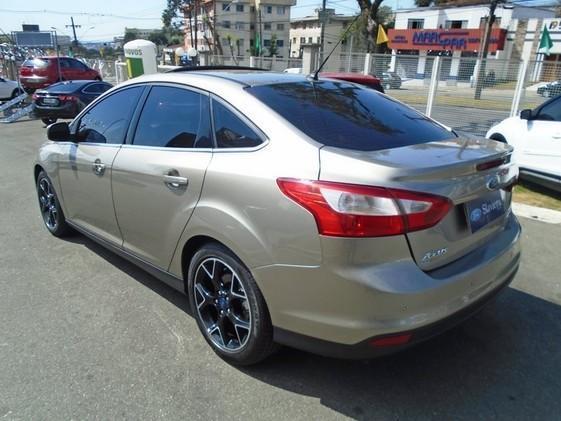 FOCUS Focus Sed. TI./TI.Plus 2.0 16V Flex Aut - Foto 3