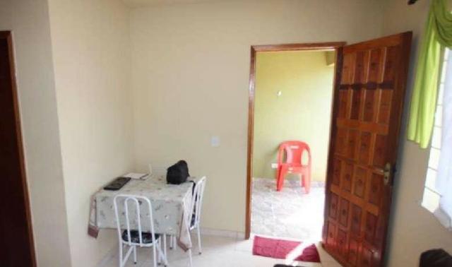 Linda casa de 2 quartos em Senador Camará