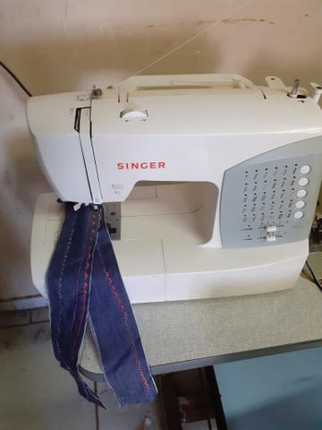Máquina singer cosmo 7422 - Foto 2