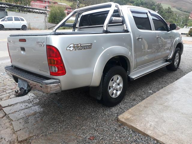 Toyota Hilux 2008 srv 4x4 diesel 3.0 - Foto 7