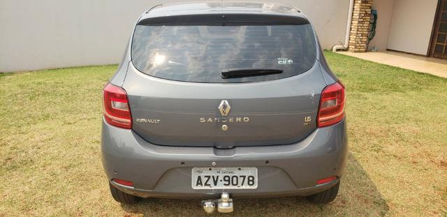 Renault Sandero - Foto 4