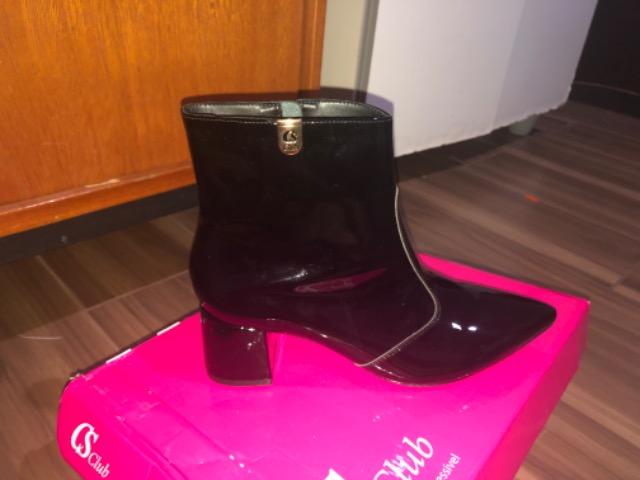 Bota verniz Carmen Steffens