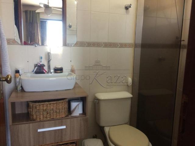 Apartamento 3 dormitórios com armários nos cômodos - Foto 10
