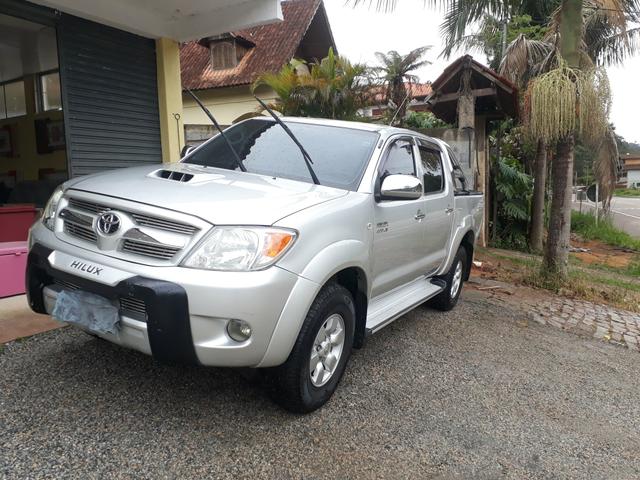 Toyota Hilux 2008 srv 4x4 diesel 3.0 - Foto 5