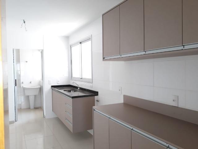 Apartamento Muito próximo aos Shoppings Estação e Goiabeiras - Foto 12