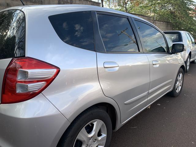 Honda Fit lx 1.4 flex manual ano 2010/2011 aceito troca por menor valor - Foto 8
