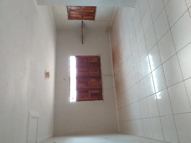 Casa grande com 3 suítes e 2 quartos na praia Olho D'água - Foto 5