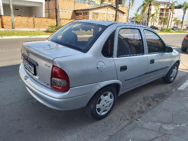 Corsa Classic Sedan 4Portas Ano: 2004*Entrada R$ 2.900 + 12xSem Juros no Cartão - Foto 3