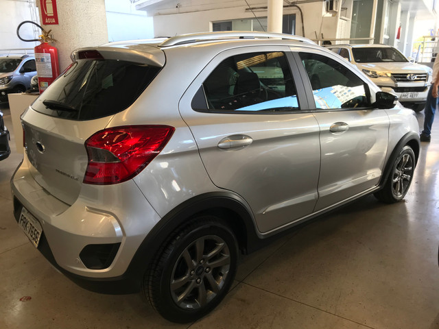 Ford Ka Freestyle 1.5 18/19 Automatico só 4 mil km - Foto 3