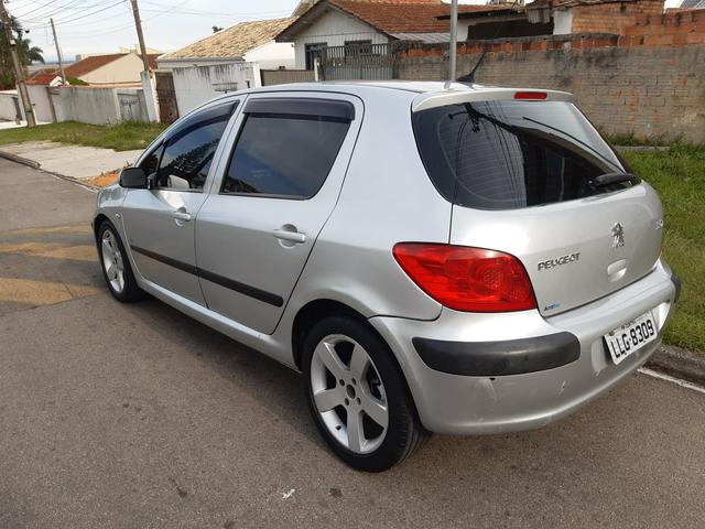 Aceito carro financiado ou com dúvidas - Foto 4