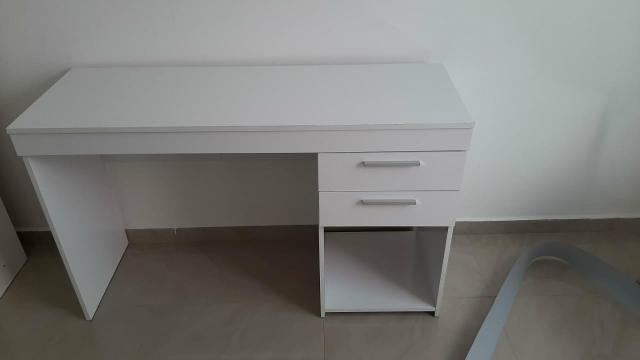Vendo armario e mesa - Foto 2