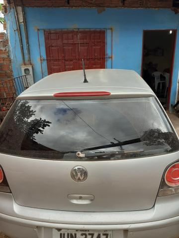 Vendo esse carro polo ano 2005 completo - Foto 2