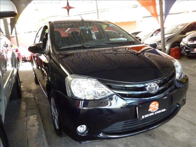 Toyota Etios 1.5 x Sedan 16v