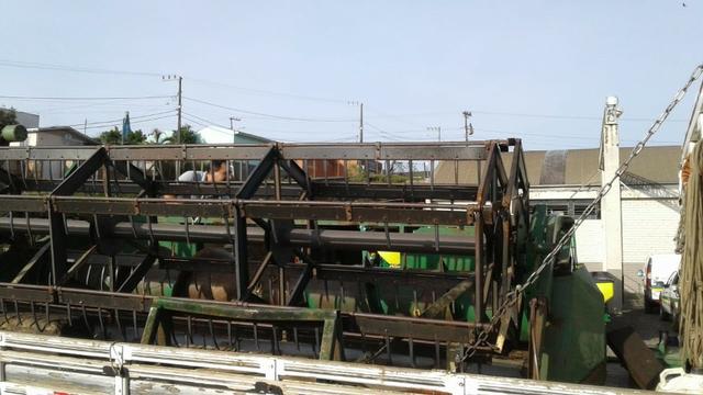 Venda de peças de Colheitadeira com plataforma de corte em desmanche - Foto 4