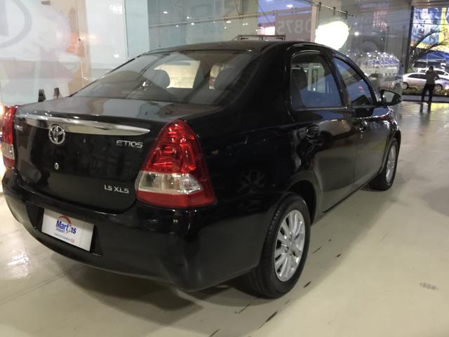 Etios 1.5 - Foto 5
