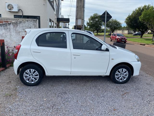 Etios EX 1.3, 15-16 Completo - Foto 3