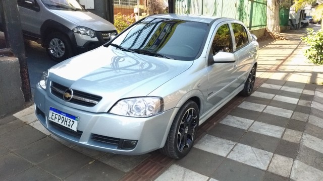 ASTRA 2.0 ADVANTAGE 2009 COMPLETO IMPECÁVEL FINANCIA TROCA