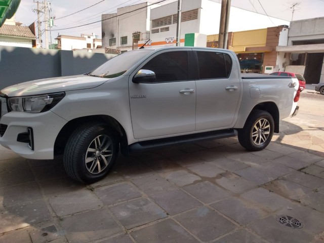 HILUX SR 4X4 2019 TURBO DIESEL