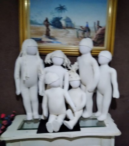 Manequins infantis tecidos