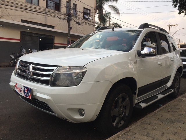 RENAULT DUSTER DYNAMIQUE 2.0 BRANCO