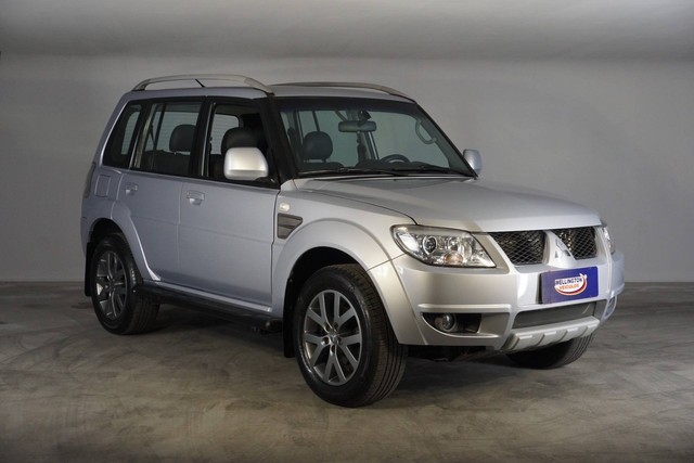 PAJERO TR4 2012/2013 2.0 4X2 16V 140CV FLEX 4P AUTOMÁTICO