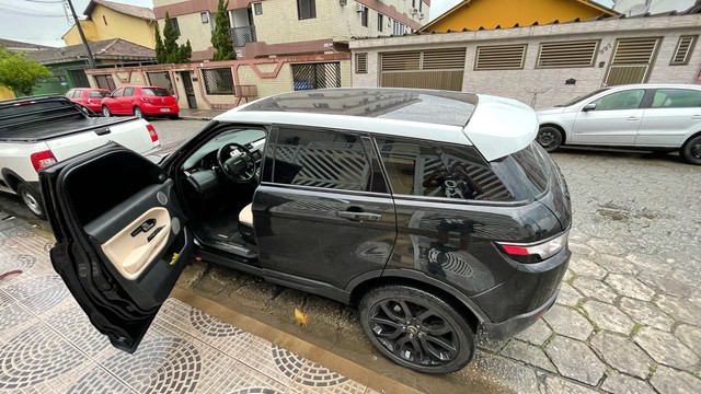 EVOQUE PRESTIGIE TECH 2.0 TURBO DIESEL 149900