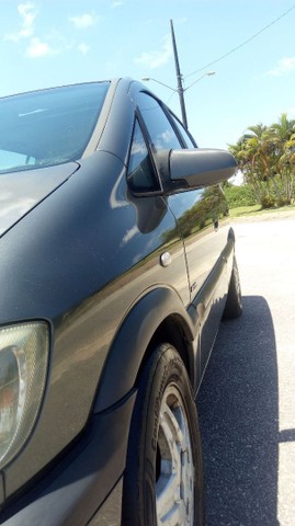 ZAFIRA ELITE 2005 COMPLETA