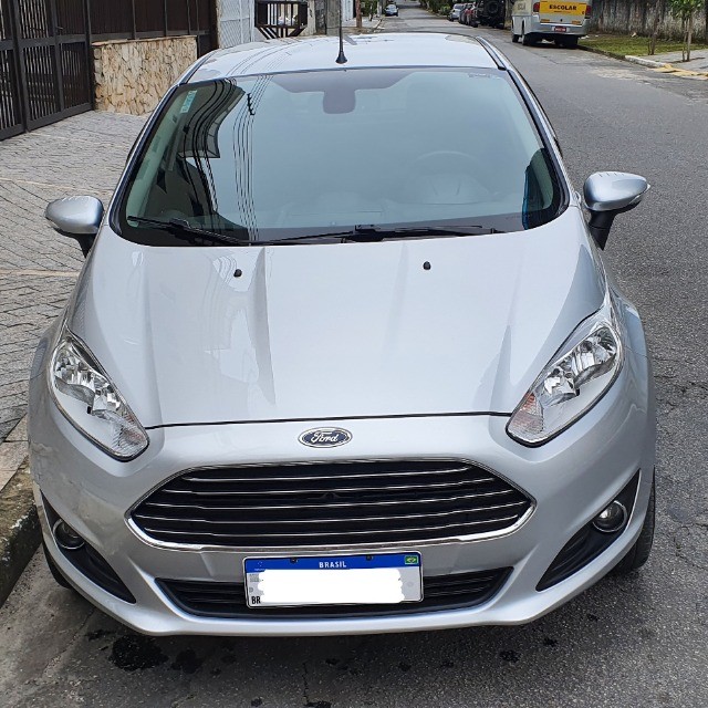 Ford New Fiesta 1.6 Titanium 2015 automático