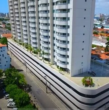Edifício Cidade, Apartamentos com 02 e 03 quartos, Elevador, piscina, APT 059