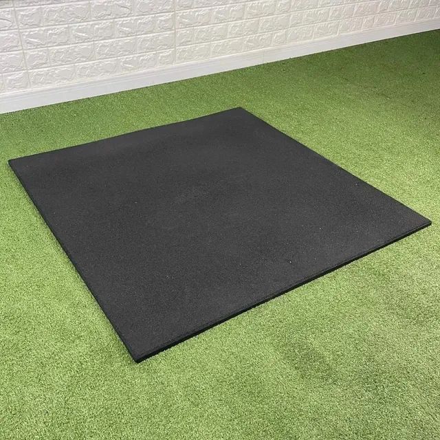 Piso emborrachado academia/crossfit 1x1 15 mm - Foto 2