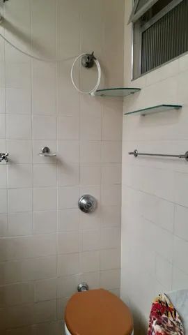 Alugo frente a praia no canto do forte. - Foto 9