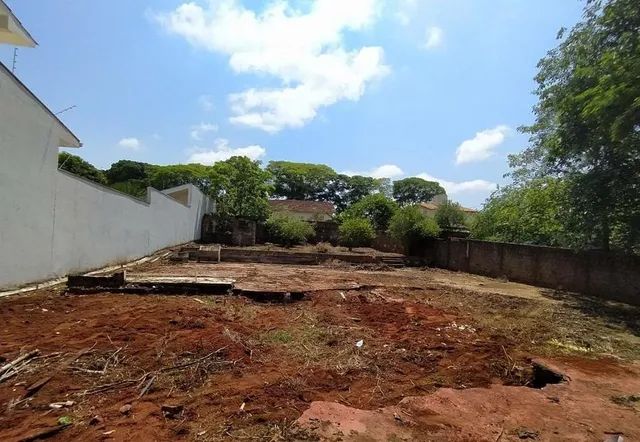 Terreno no Zona 03 em Maringa / PR, 560m² à Venda por R$ 1.700.000,00 